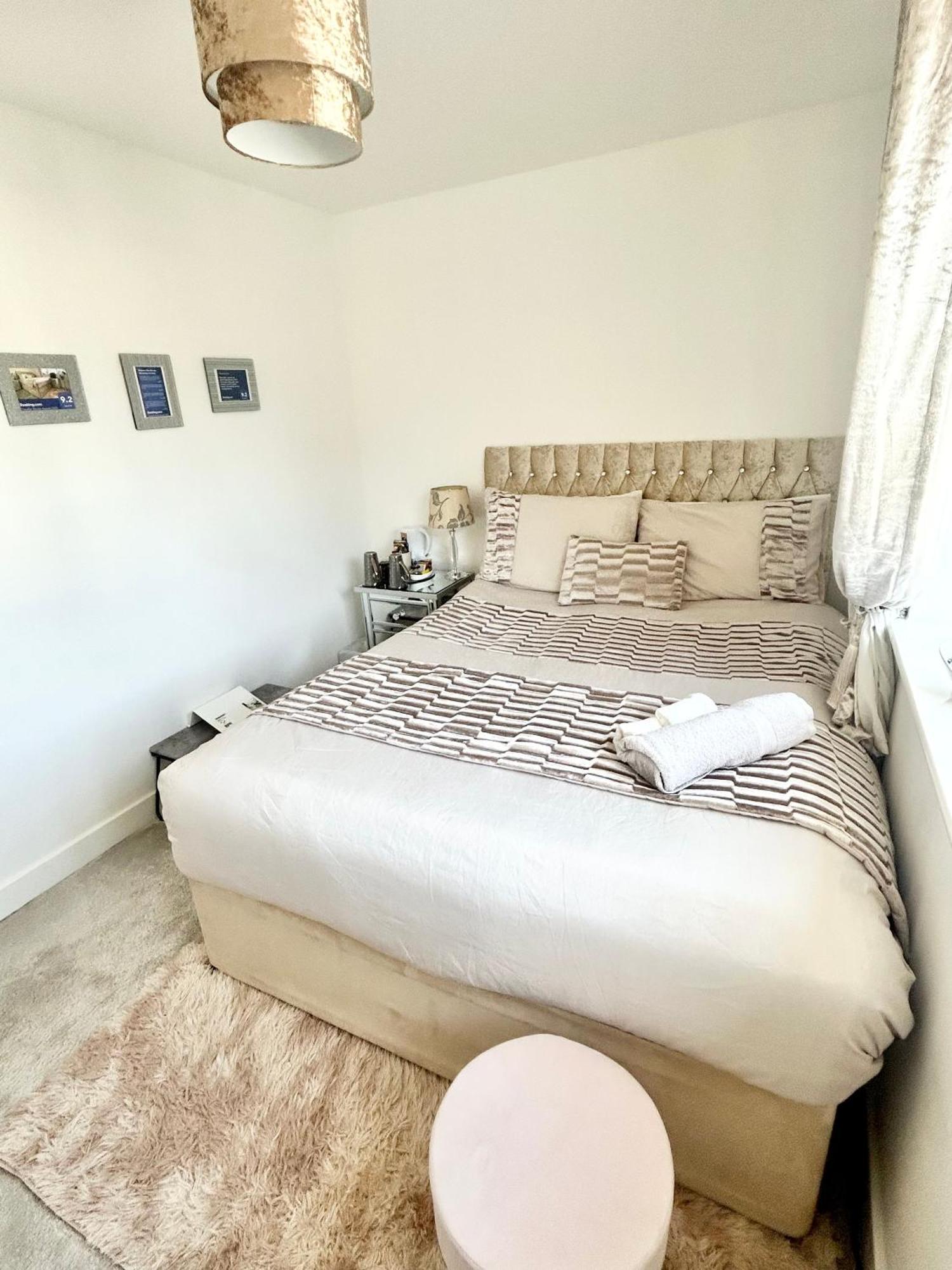 Fullers Modern And Stylish Room Chudleigh エクステリア 写真